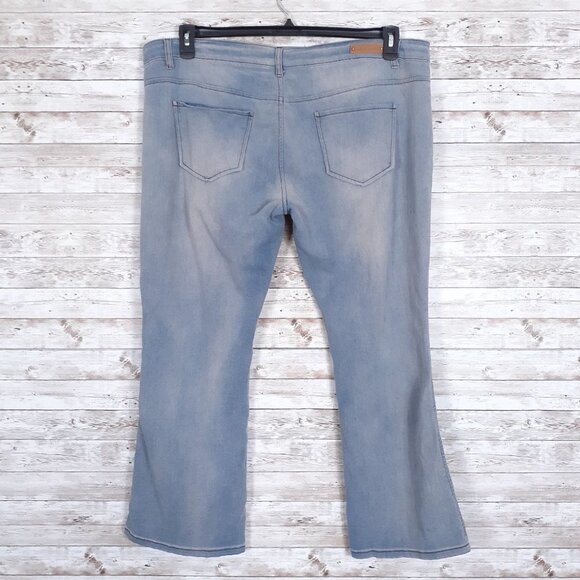 Alibi Denim Womens Jeans Sz 14 Boot Cut Blue 436 - Picture 2 of 5